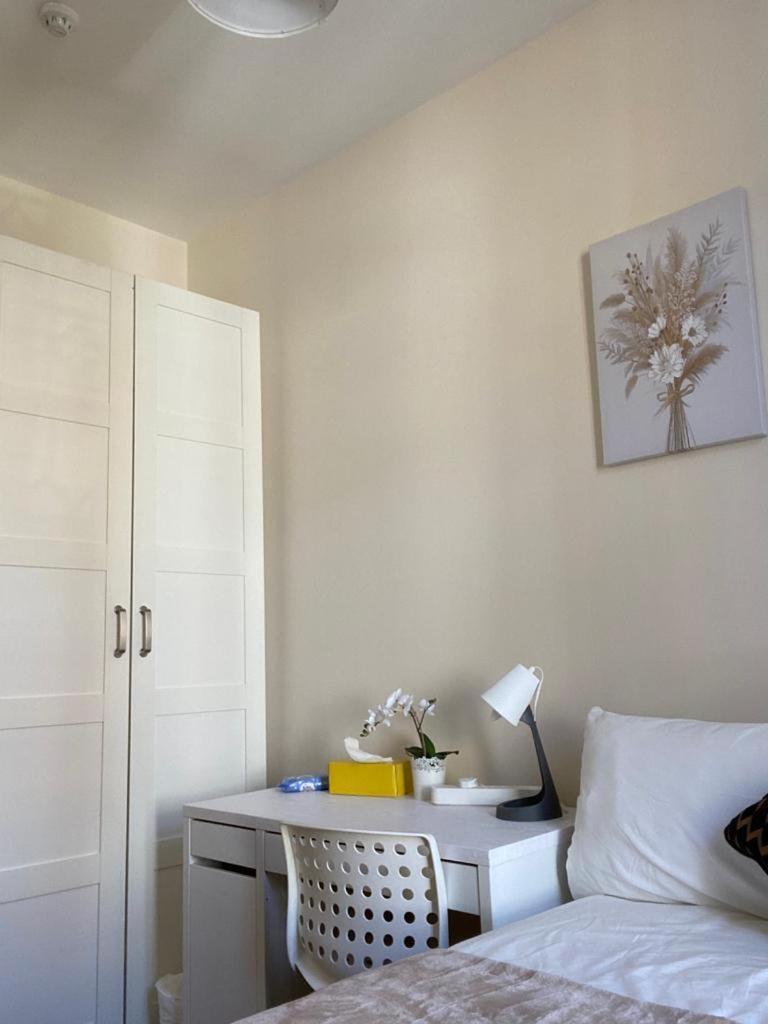 Lovely Private Rooms In Camden, Central London Ngoại thất bức ảnh