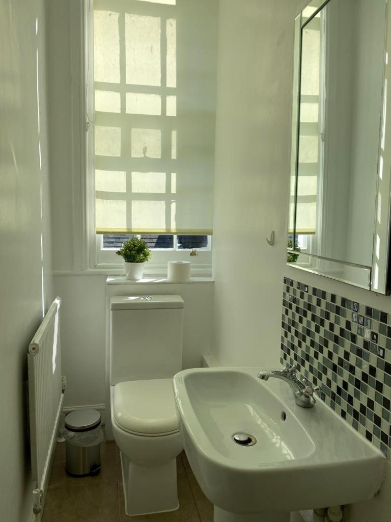 Lovely Private Rooms In Camden, Central London Ngoại thất bức ảnh